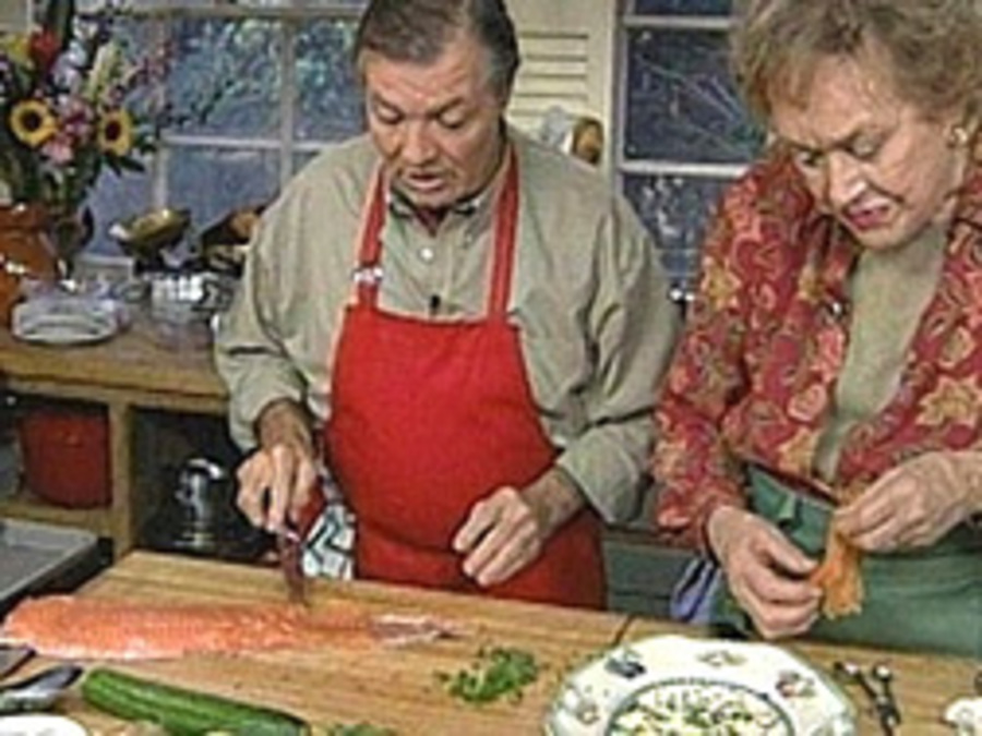 Cover image for Julia and Jacques Cooking at Home