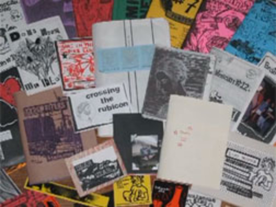 Cover image for {dolar}100 and a T-Shirt : A Documentary About Zines in the Northwest