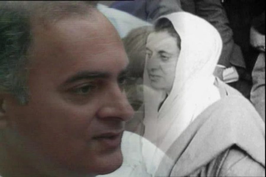 Cover image for The Assassinations of Indira & Rajiv Gandhi