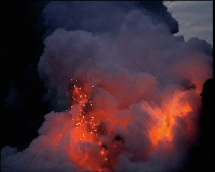 Cover image for Killer Volcanoes
